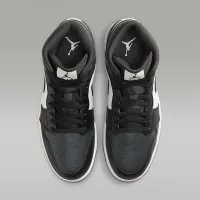 Nike Air Jordan 1 Mid чоловічі Кросівки колір чорний