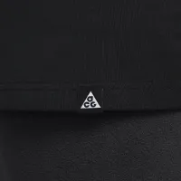 Nike ACG мужские футболка цвет черный