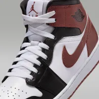 Nike Air Jordan 1 Mid SE чоловічі Кросівки колір білий