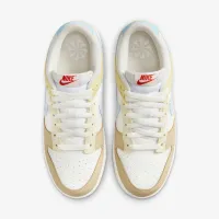 Nike Dunk Low жіноча Кросівки колір білий