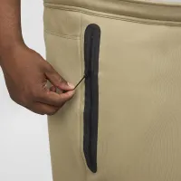 Nike Sportswear Tech Fleece чоловічі шорти колір коричневий