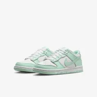 Nike Dunk Low Big дитячі Кросівки колір білий