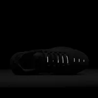 Nike Air Max Plus жіноча Кросівки колір білий