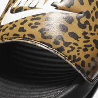 Nike Victori One жіноча Print Slides колір коричневий