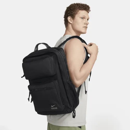 Nike Utility Speed тренувальні наплічник (27L) колір чорний
