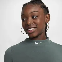 Nike Sportswear Girls' Long-Sleeve Top колір зелений