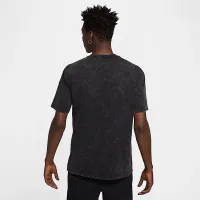 Liverpool FC Premium Essentials мужские Nike Soccer футболка цвет черный
