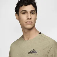 Nike Trail Solar Chase мужские Dri-FIT Short-Sleeve Running Top цвет коричневый
