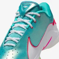 Nike LeBron XXII 