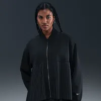 Nike Sportswear женская Pleated Куртка цвет черный