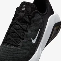 Nike Bella 7 жіноча для тренування Кросівки колір чорний