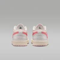 Nike Air Jordan 1 Low SE женская Кроссовки цвет белый