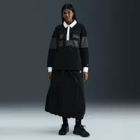 Nike Sportswear жіноча Long-Sleeve Graphic Polo Top колір чорний