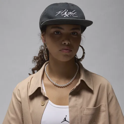 Nike Jordan Flight Pro Unstructuколір червоний 5-Panel Cap колір чорний