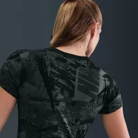 Nike Sportswear жіноча Slim футболка колір чорний