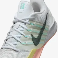 Nike Sabrina 3 