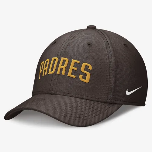 San Diego PaКостюм Primetime Swoosh мужские Nike Dri-FIT MLB Hat цвет коричневый