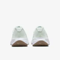 Nike Revolution 7 женская Road Running Кроссовки (Extra Wide) цвет зеленый