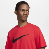Nike Sportswear Swoosh чоловічі футболка колір червоний