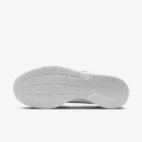 Nike Tanjun EasyOn женская Кроссовки цвет фиолетовый