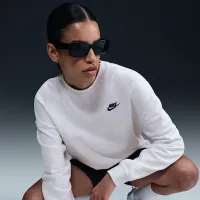 Nike Sportswear Club Fleece женская Loose Crew-Neck свитшот цвет коричневый