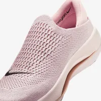 Nike Reina EasyOn Premium женская Кроссовки Pink