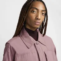 Nike Every Stitch Consideцвет красный женская Shop Coat цвет фиолетовый
