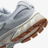 Nike V5 RNR чоловічі Кросівки колір сірий