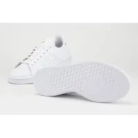 adidas Advantage EE9690