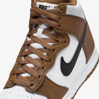 Nike Dunk High Next Nature жіноча Кросівки колір коричневий