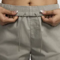 Nike Sportswear Everything Wovens женская Mid-Rise Cargo Pants цвет зеленый