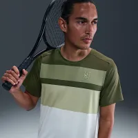 NikeCourt Advantage мужские Tennis Top цвет зеленый