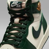 Nike Air Jordan 1 Retro High OG женская Кроссовки цвет коричневый