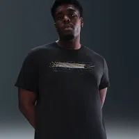 Nike Sportswear чоловічі футболка колір чорний