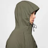 Nike Tech мужские Woven Куртка цвет зеленый
