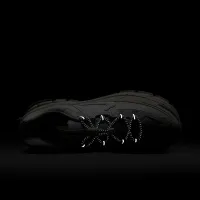 Nike Zoom Vomero Roam чоловічі Winterized Кросівки колір білий