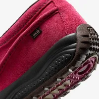 Nike ACG Izy мужские Кроссовки Pink