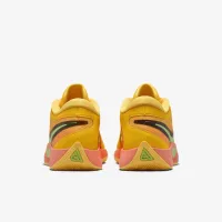 Nike Giannis Freak 6 