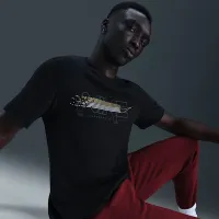 Nike Sportswear чоловічі футболка колір чорний