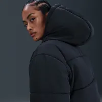Nike Sportswear Classic женская Therma-FIT Loose Shine Down Puffer цвет черный