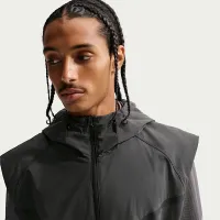 Nike Tech мужские Dri-FIT Woven Windrunner Vest цвет серый