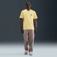 Nike Sportswear Premium Essentials чоловічі футболка Yellow