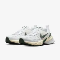 Nike V2K Run жіноча Кросівки колір білий