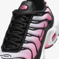 Nike Air Max Plus жіноча Кросівки колір чорний