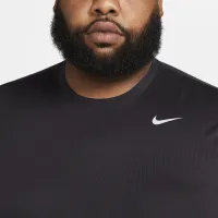 Nike Dri-FIT Legend чоловічі Fitness футболка колір чорний
