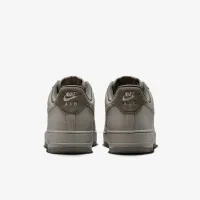 Nike Air Force 1 '07 LV8 чоловічі Кросівки колір зелений