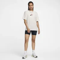 Nike Sportswear жіноча Artist Collection Short-Sleeve Graphic футболка колір білий