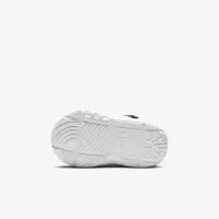 Nike Team Hustle D 12 Baby/Toddler Кросівки колір білий