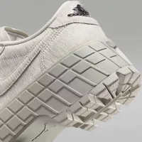 Nike Air Jordan 1 Brooklyn Low жіноча Кросівки колір сірий