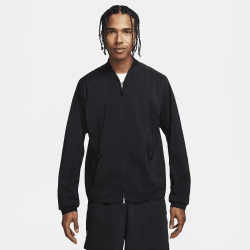 Nike A.P.S. чоловічі Repel Versatile Bomber Куртка колір чорний